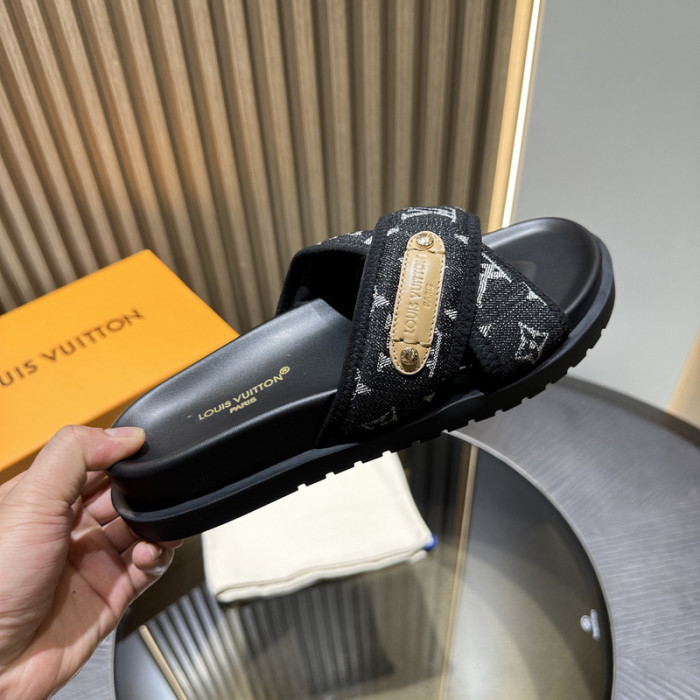 L&V sandal 152