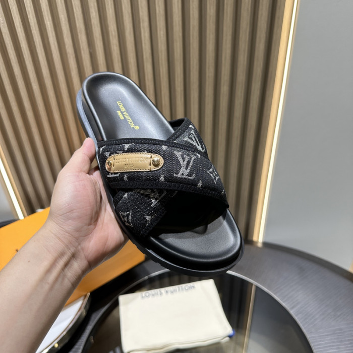 L&V sandal 152