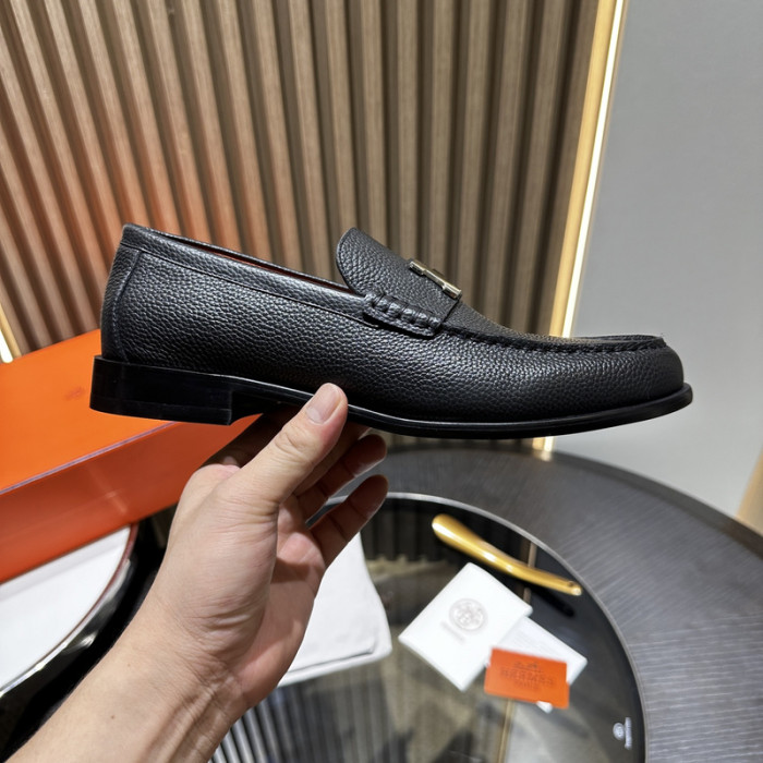 H**me5 loafers hm059
