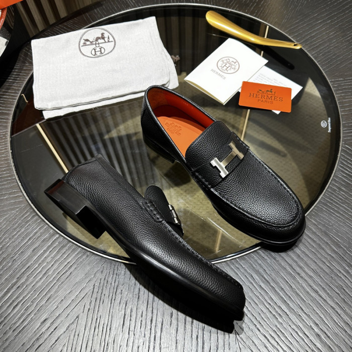 H**me5 loafers hm059