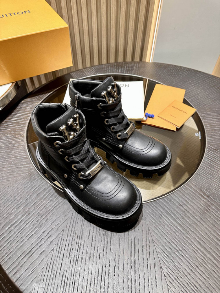 LV Boots L0000390